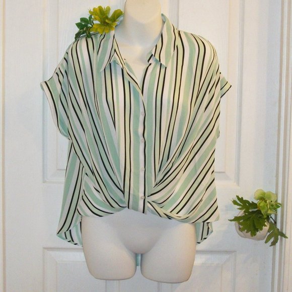 CATO Sz M NWT Button Down Shirt Hi-Lo Twist Front Green Black & White Stripes - Picture 1 of 11